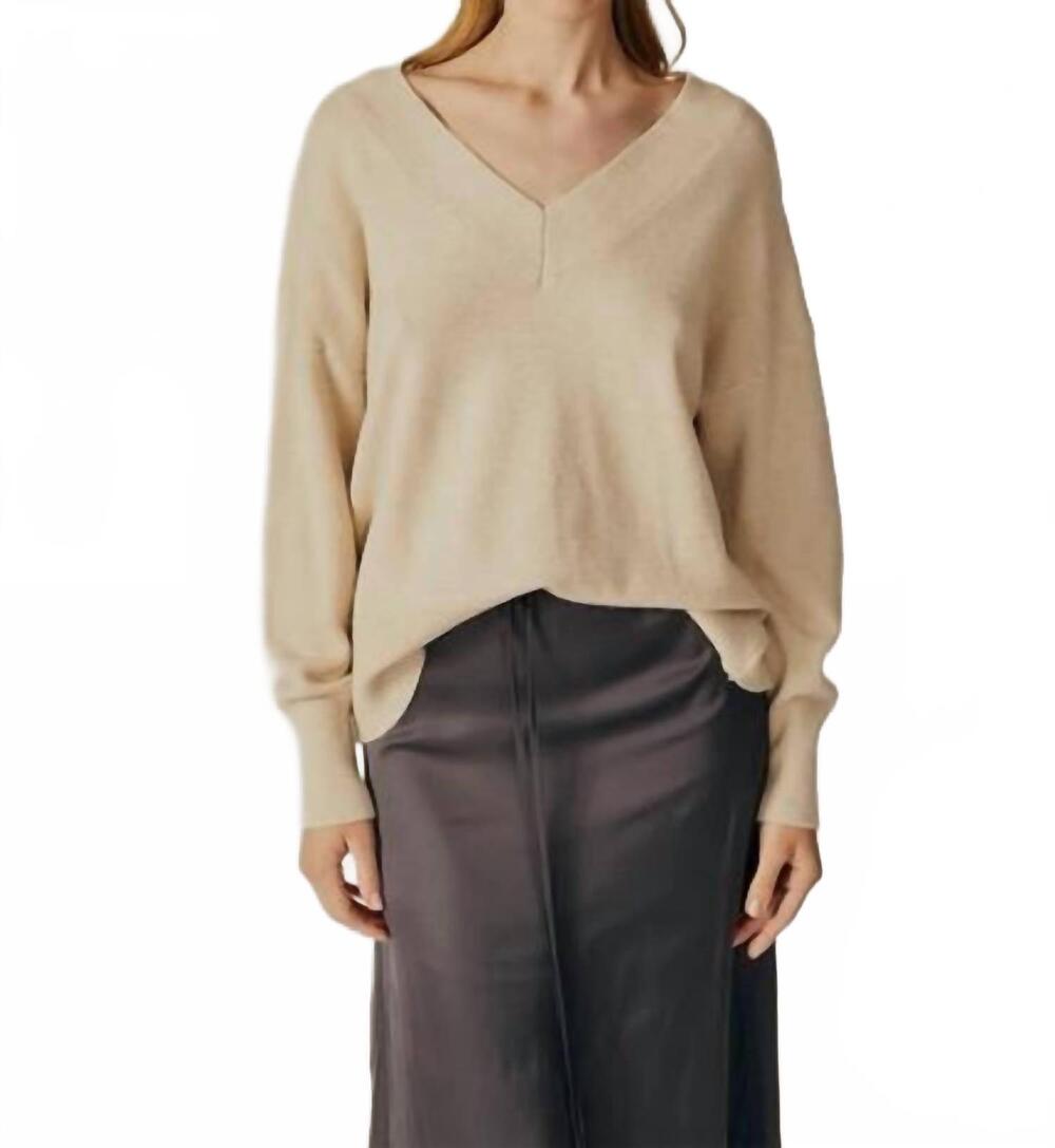 NEW DÈLUC blossom open back sweater in ecru melange